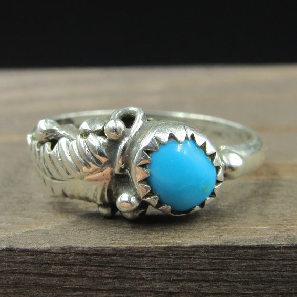 Jewelry - Size 6.25 Sterling Silver Lucy C Floral Stone Ring